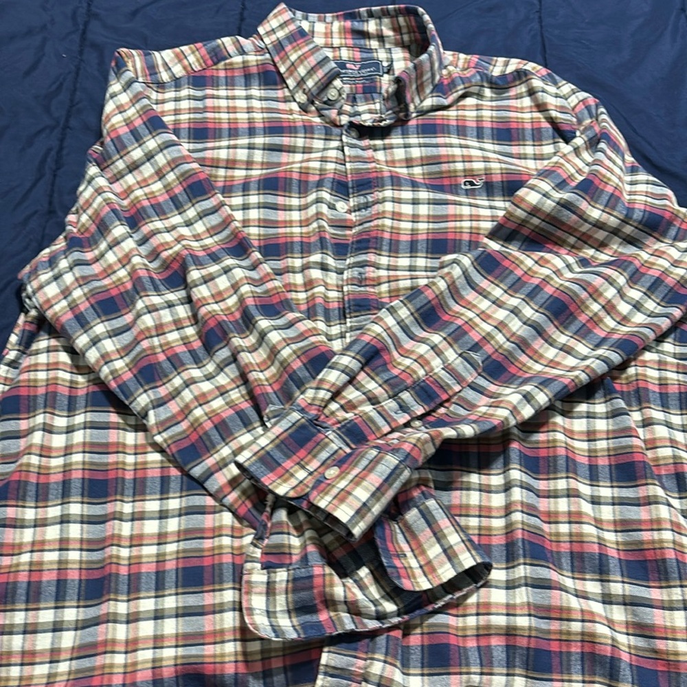 Vineyard Vines Button Down XXL